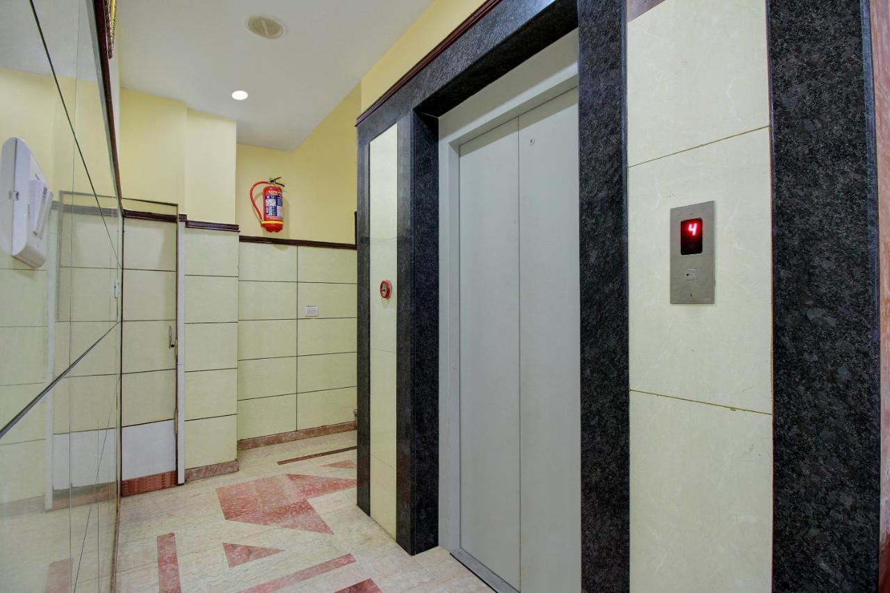 Vaccinated Staff - Collection O 13595 Vt Residency Hotel Bangalore Exterior photo