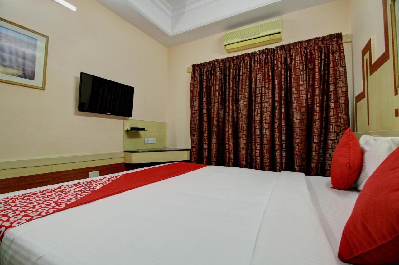 Vaccinated Staff - Collection O 13595 Vt Residency Hotel Bangalore Exterior photo